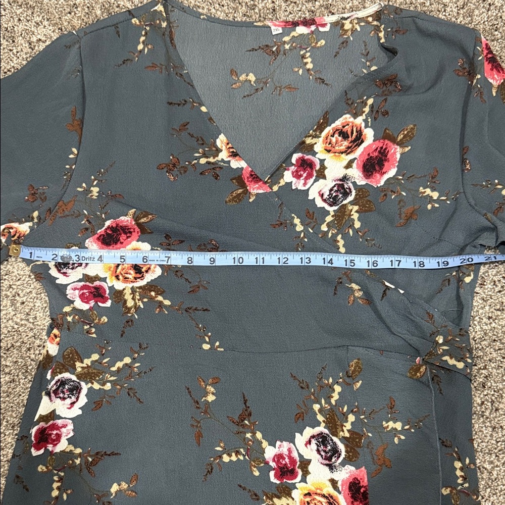 SHEIN Plus 2X Gray Pink Floral‎ Asymmetrical Wrap Dress Cottagecore - Picture 13 of 14